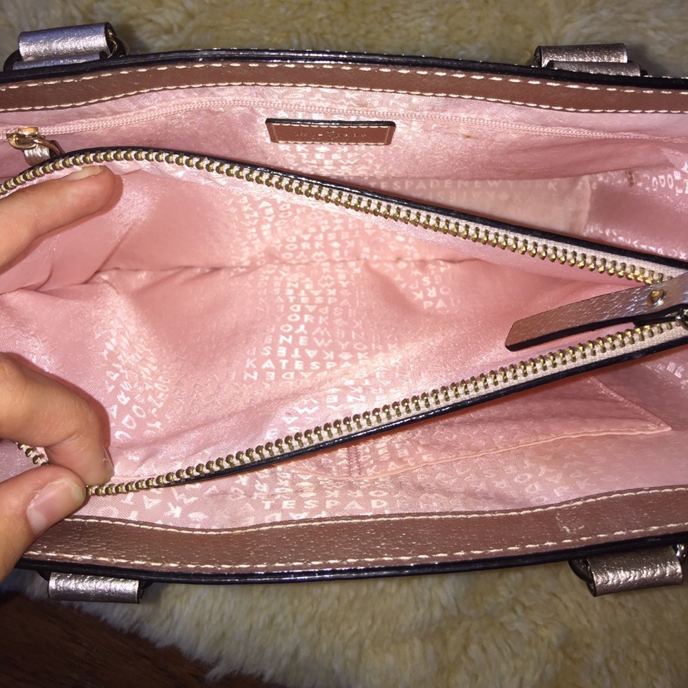 Kate Spade Purse - Picture 7 of 8